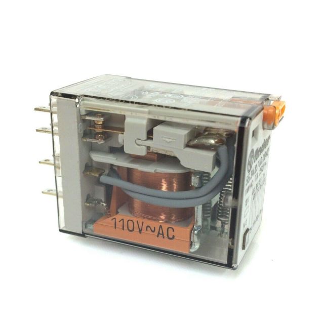 Auxilary Relay 5534 110VAC 4 Contacts with Push Button 7553481104