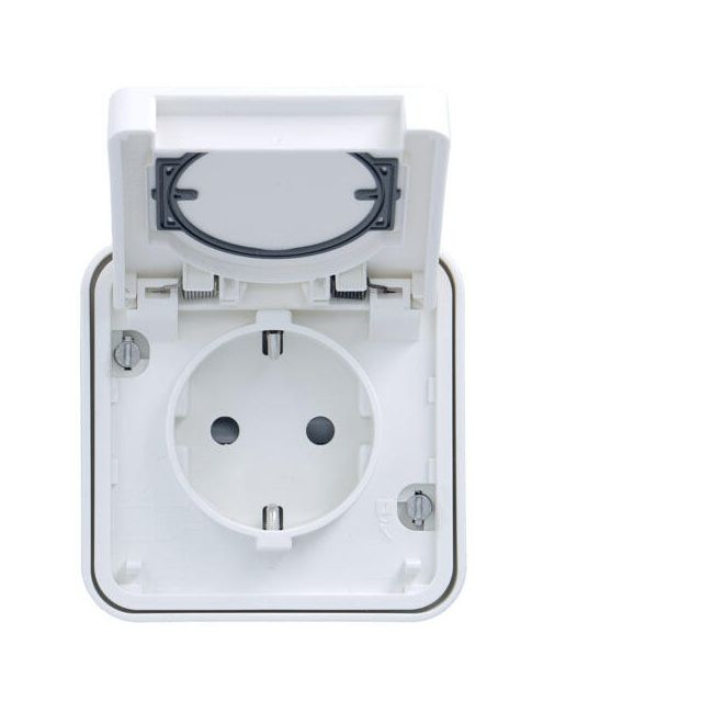 Cubyko IP55 Complete 2P+E Wall Mounted Socket with Lid White WNC161B