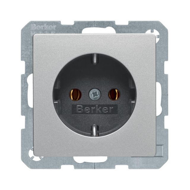Berker Q.1 2P+E Socket White Aluminium 41436084
