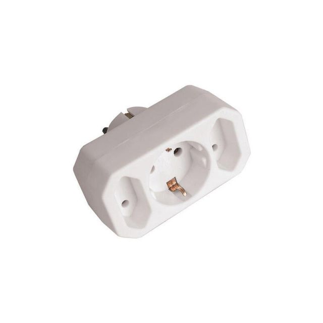 Adaptor with Shutter Protection 3500W 220-240V IP20 147-10001