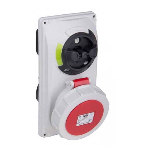 Wall Mounted Socket Female With Switch 5X32A IP67 61252-6