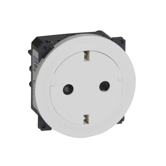 Celiane Socket 2P+E Flat  White 67166