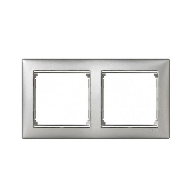 Valena Frame 2 Gangs Horizontal Aluminium/Silver 770352