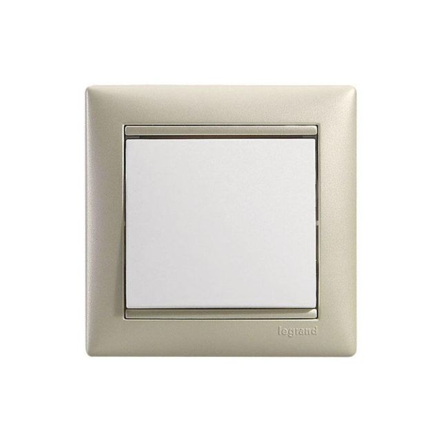 Valena Frame 3 Gangs Horizontal Light Pearl  770473
