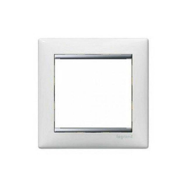 Valena Frame 1 Gang Horizontal Aluminium 774291